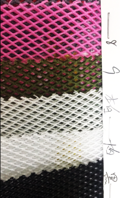 DG-XHFZ 特殊鞋材  三明治網眼布   3D三層網布  210（g/㎡）  100%滌綸  精梳   硬網 挺身 粗網 後面照